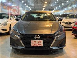 نيسان ألتيما